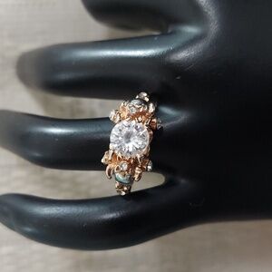 Evbea Gothic Gold 2 tone Zircon skull Sovereign Ring  Size 8